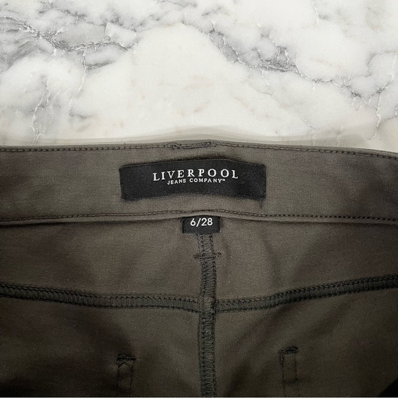 Stitchfix Liverpool olive green button front ponte knit skinny pants size 6 - Picture 6 of 7